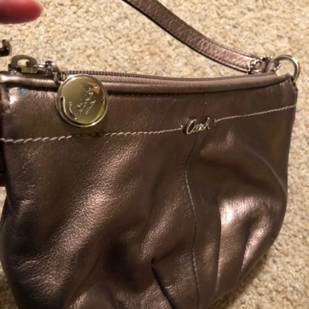 Coach Handbag - Picture 2 of 4